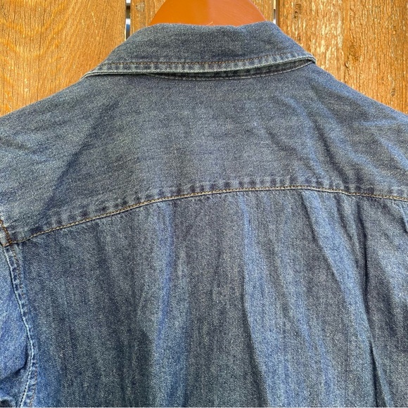 WRANGLER Boys Classic Blue Denim Shirt Long Sleeve Button Down Size 14 XL - Picture 9 of 10